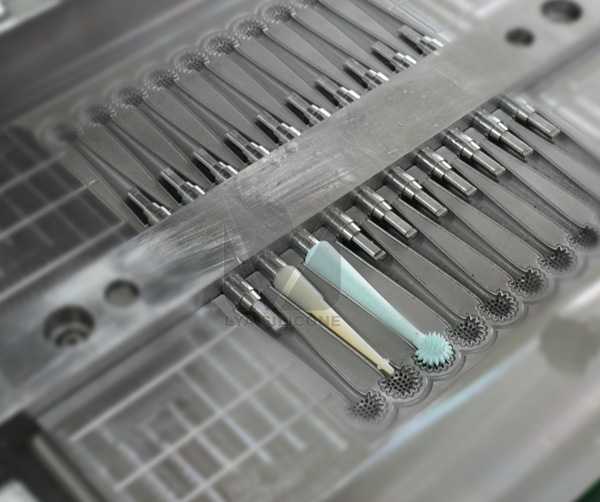 電動牙刷液態(tài)硅膠模具 利勇安 電動牙刷液態(tài)硅膠模具 利勇安