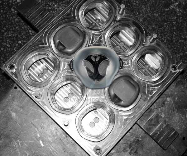 防霧霾面罩液態硅膠模具